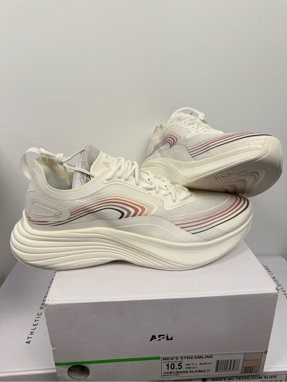 APL Men’s Streamline in Ivory/Warm Silk/Multicolor